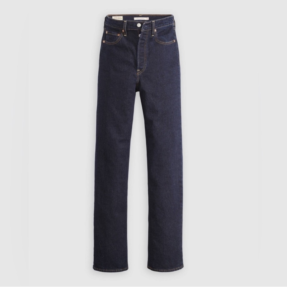 Levi’s Ribcage Full-Length Jeans in Small Course - Picture 5 of 16